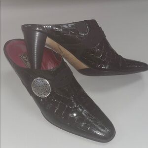 Brighton Black Patent Leather Mules with Silver Medallion Romeo size 9.5 M